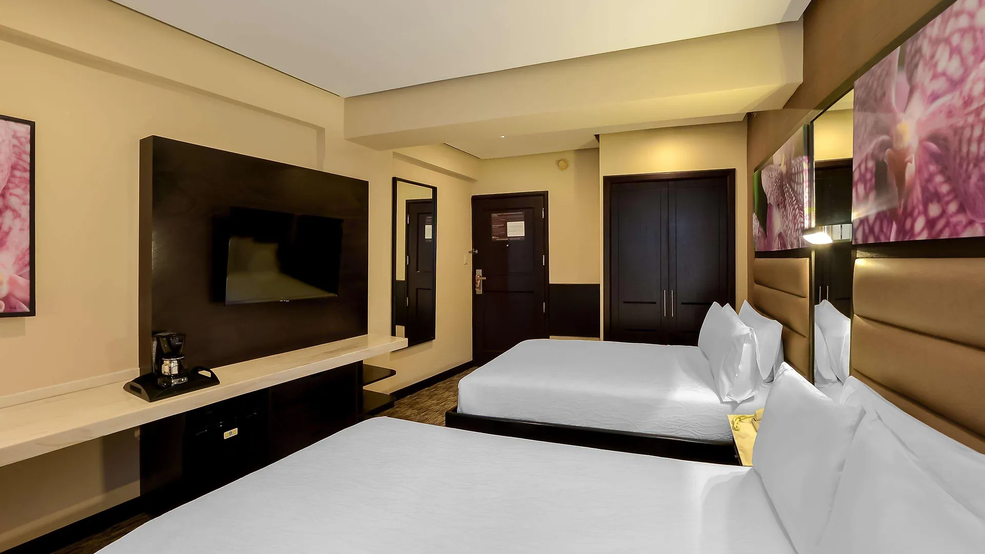Hilton Garden Inn Guatemala City Hotel